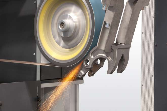 Grinding belt of a MEPSA robotic cell grinding a complex-geometry cast part