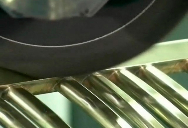 mpepc6cnc_web.jpg